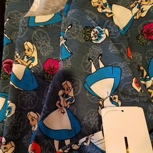 Lularoe Alice in Wonderland Gigi